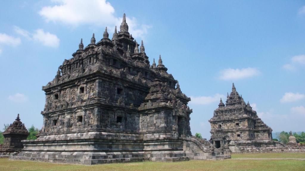 Joglo Ayem Tentrem Prambanan Eksteriør billede